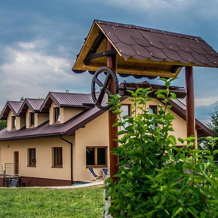 Hotel Osrodek Wczasowy "Wczasy Pod Grusza" Biecz Esterno foto
