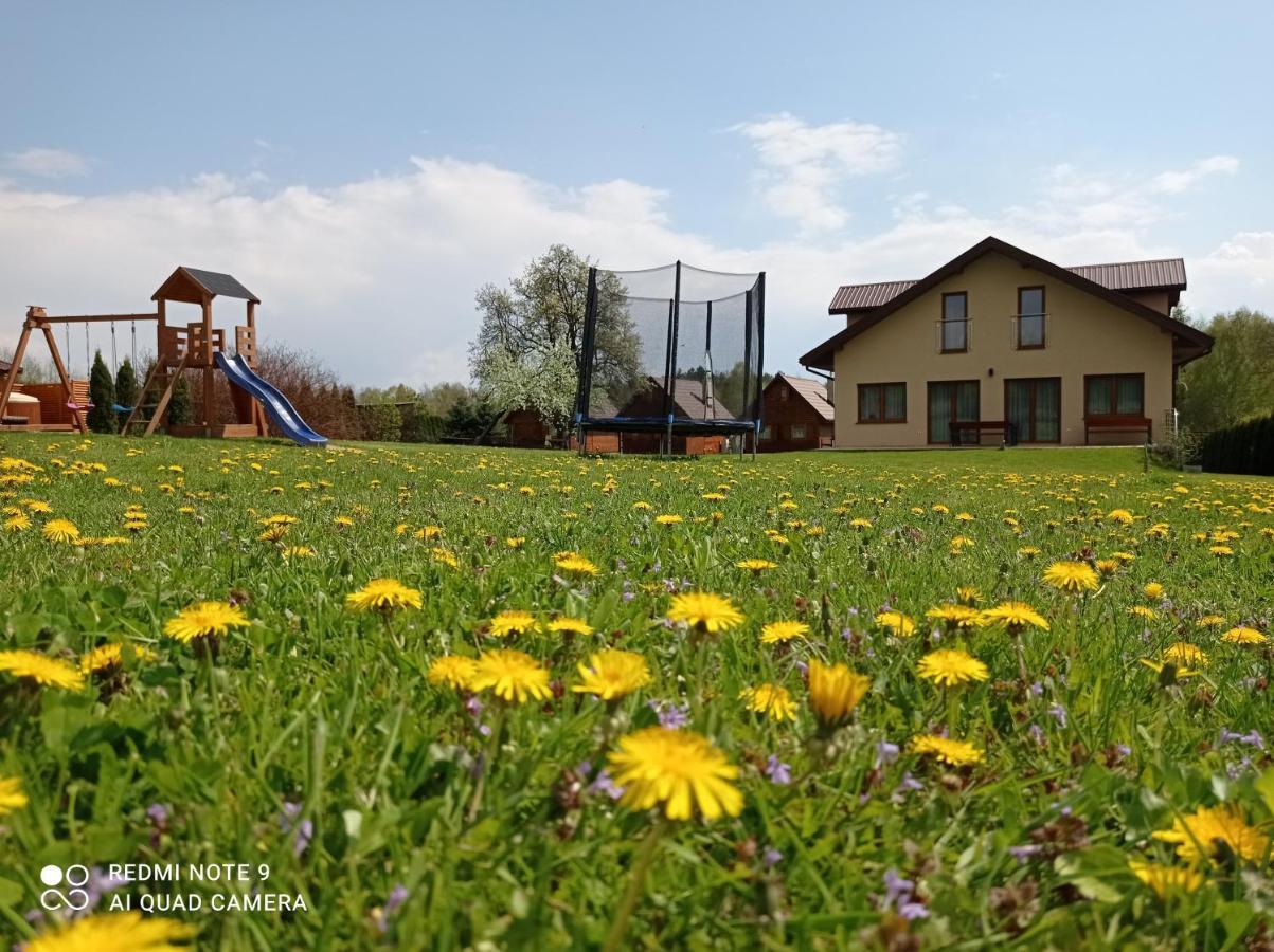 Hotel Osrodek Wczasowy "Wczasy Pod Grusza" Biecz Esterno foto