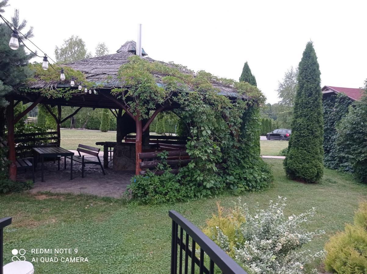 Hotel Osrodek Wczasowy "Wczasy Pod Grusza" Biecz Esterno foto